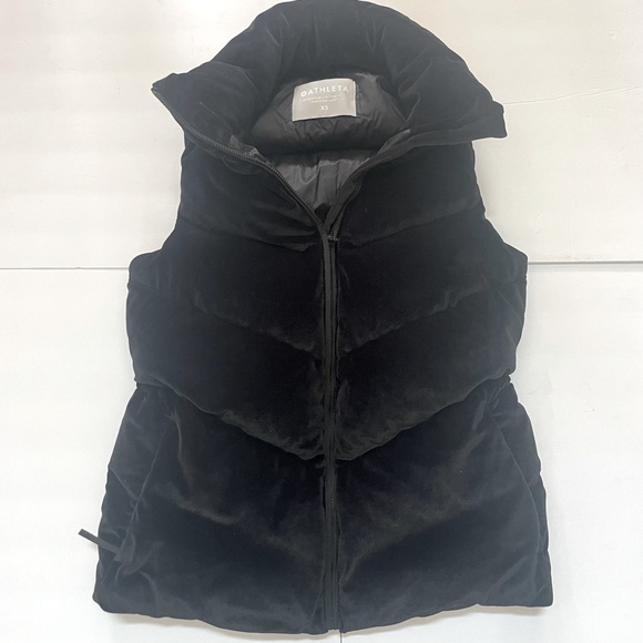 Athleta Lofty Velvet Down Vest Size XS - Picture 14 of 15